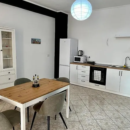 Yacht Marina Suit Apartment Sarande